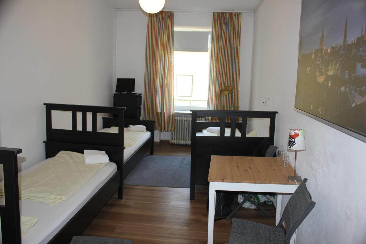 Hotel Pension Am Hauptbahnhof Мюнхен Екстериор снимка
