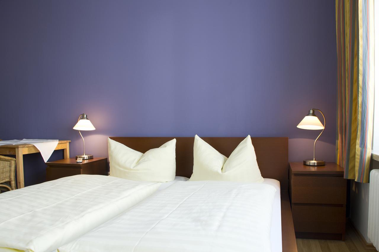 Hotel Pension Am Hauptbahnhof Мюнхен Екстериор снимка