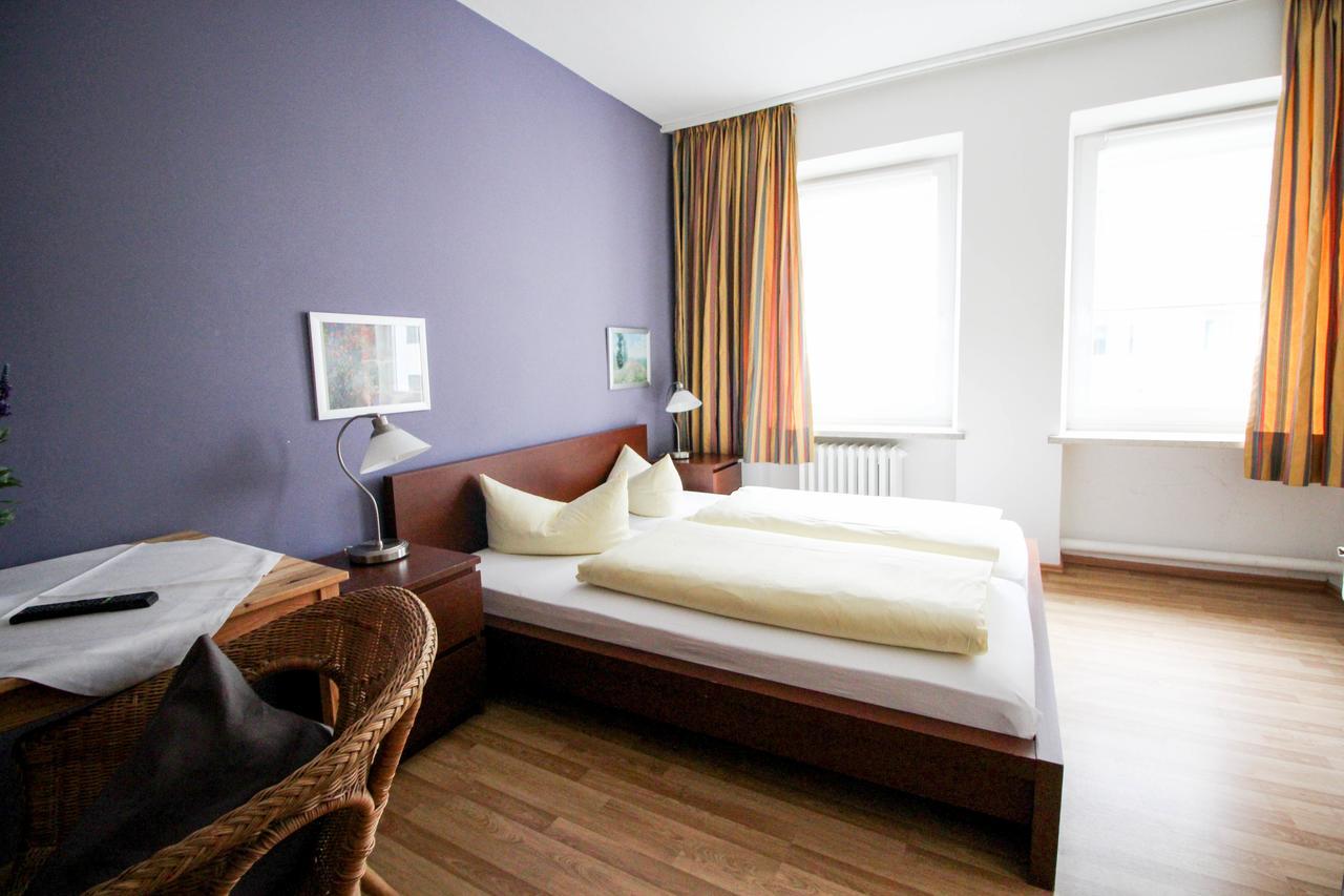 Hotel Pension Am Hauptbahnhof Мюнхен Екстериор снимка