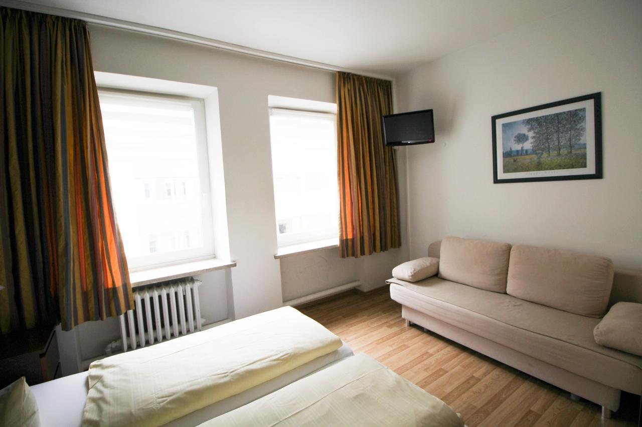 Hotel Pension Am Hauptbahnhof Мюнхен Екстериор снимка