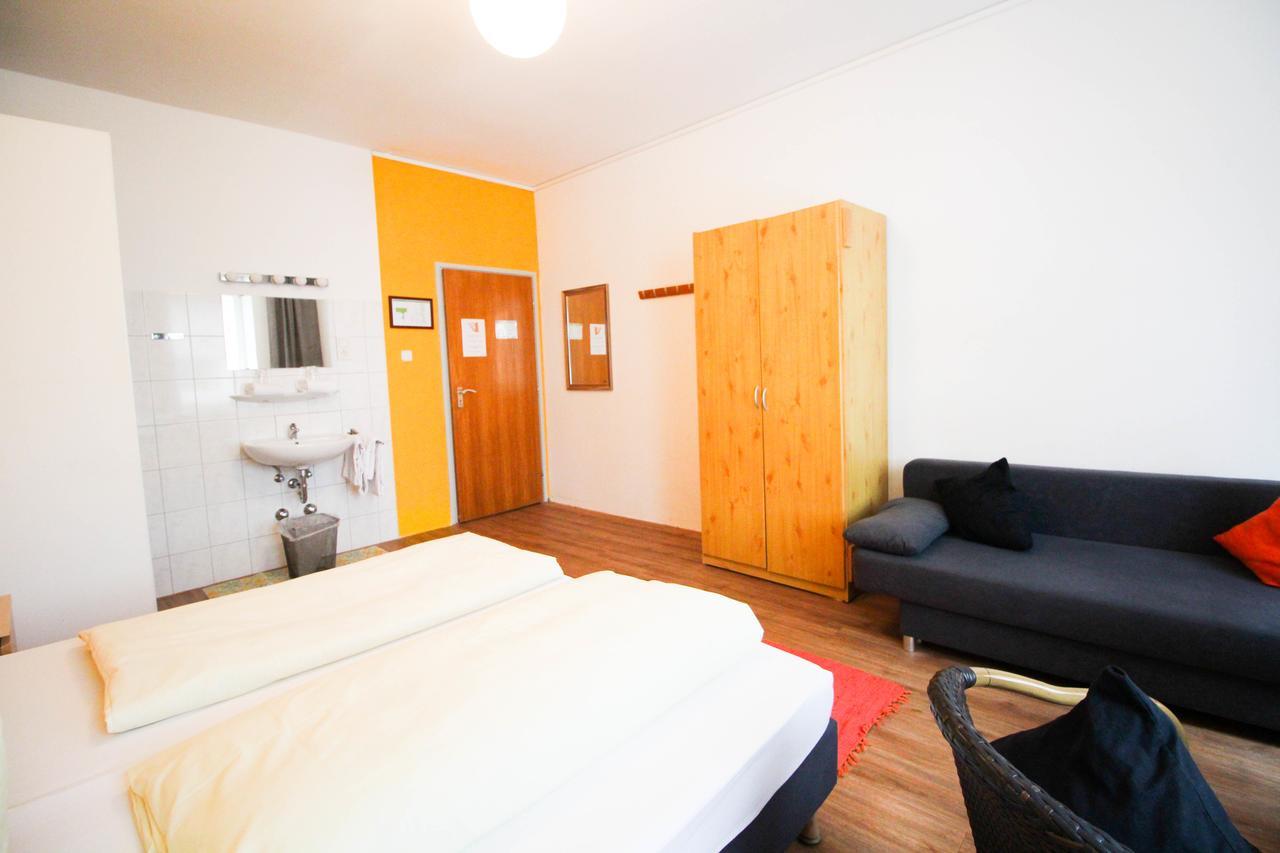 Hotel Pension Am Hauptbahnhof Мюнхен Екстериор снимка