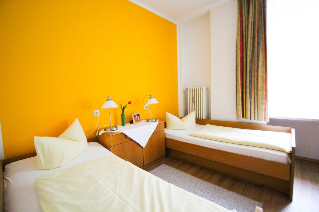 Hotel Pension Am Hauptbahnhof Мюнхен Екстериор снимка